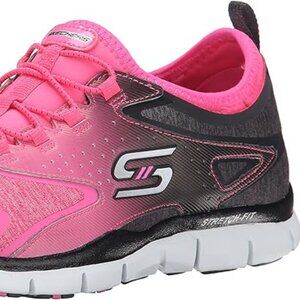 Excellent Condition, SZ 7, Skechers Pull On Sneakers, Pink